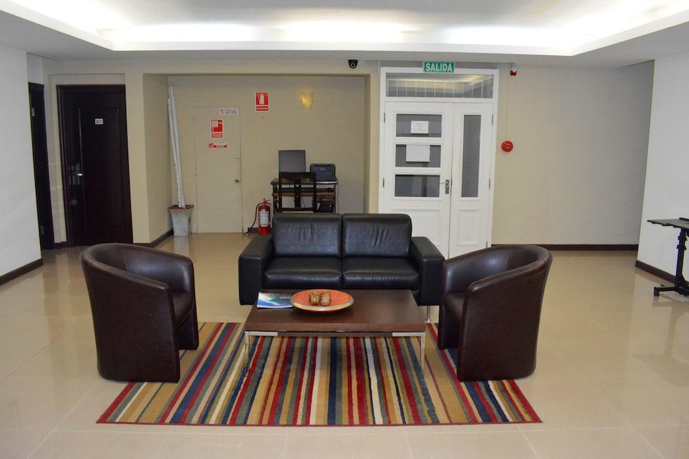 De La Plaza Hotel Μαλντονάντο Εξωτερικό φωτογραφία